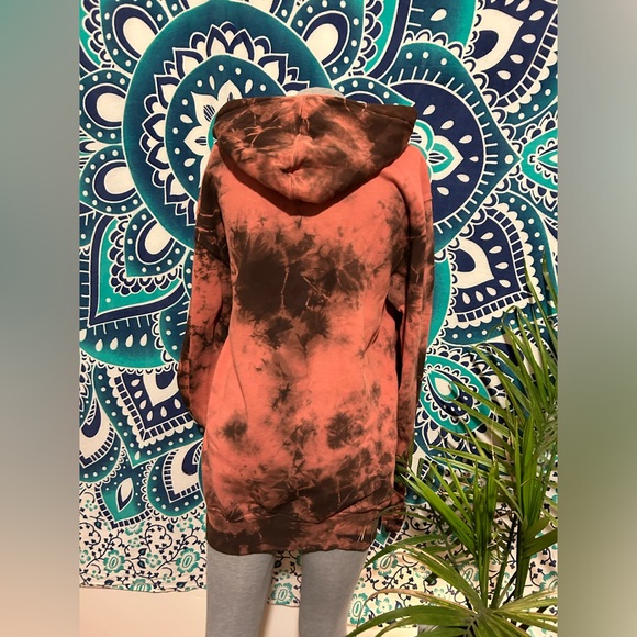 Sullen Sweatshirt - Picture 4 of 4